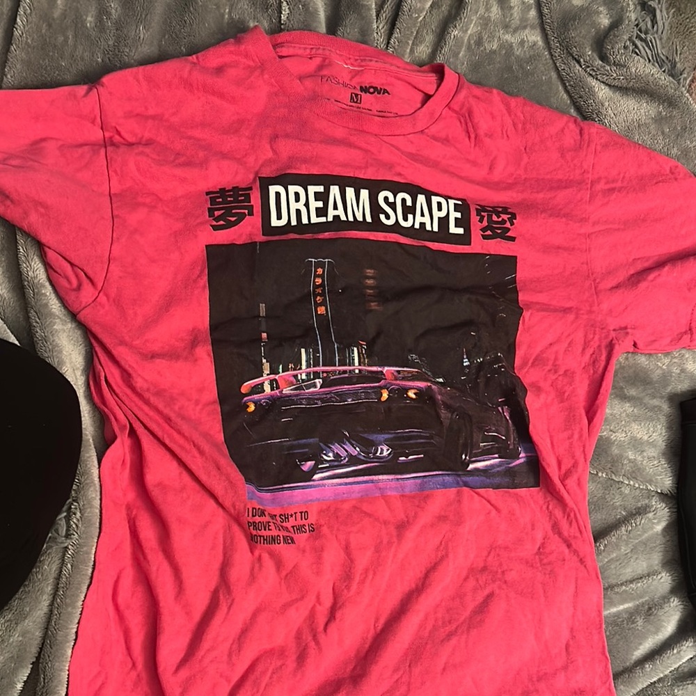 Fashion Nova Hot Pink Dream Scape Tee